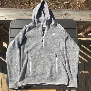 The North Face Crescent Hooded Fleece Pullover